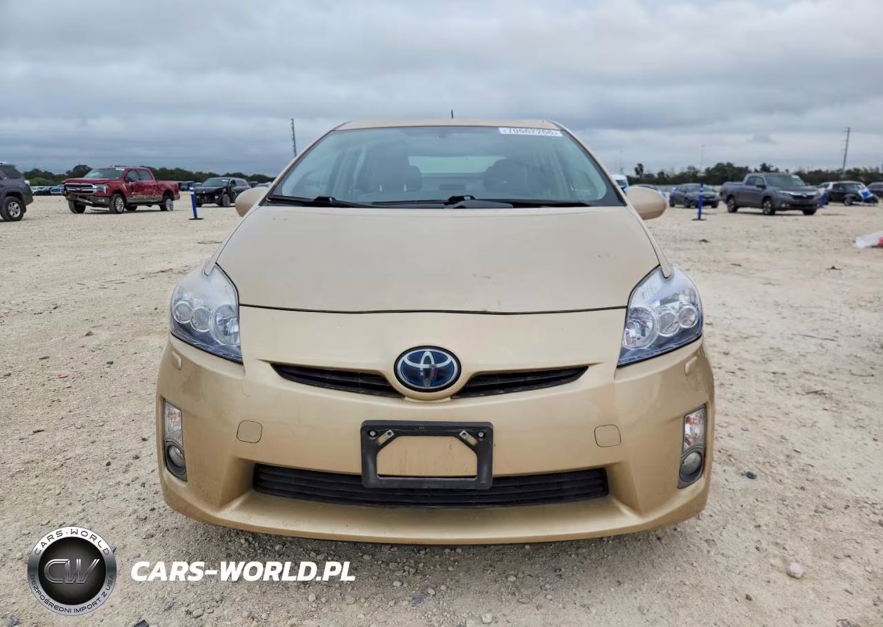 2011 Toyota Prius Five VIN:JTDKN3DU8B1413001 - 5