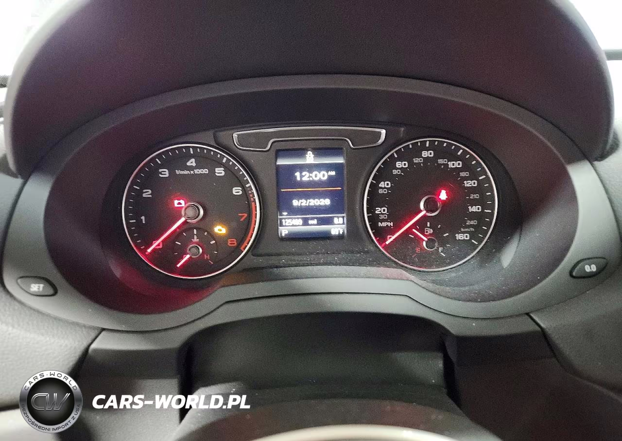 2018 Audi Q3 Premium Plus VIN:WA1JCCFS7JR020226 - 9