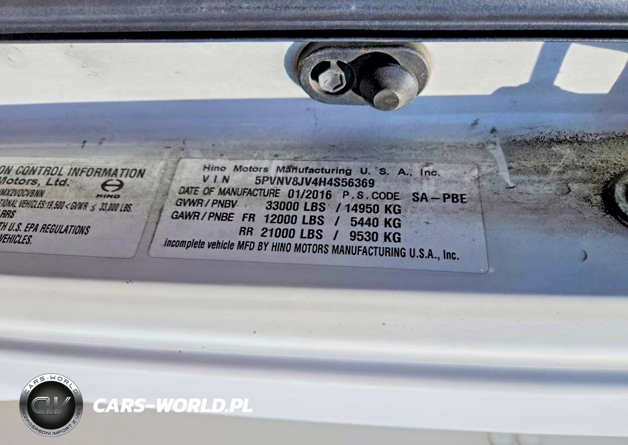 2017 Hino 338 Refrigerated Box Truck VIN:5PVNV8JV4H4S56369 - 10