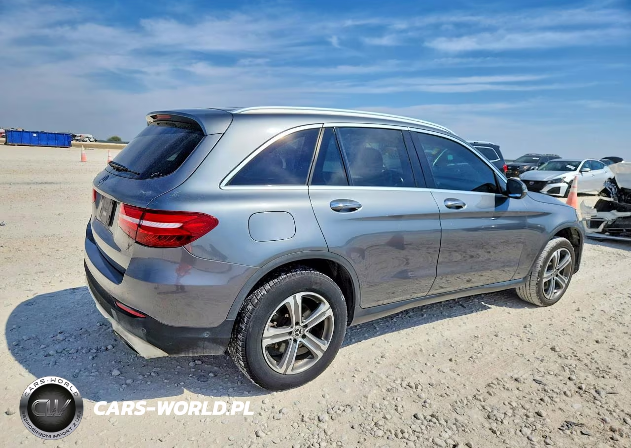 2018 Mercedes-Benz Glc 300 VIN:WDC0G4JB3JV053325 - 3