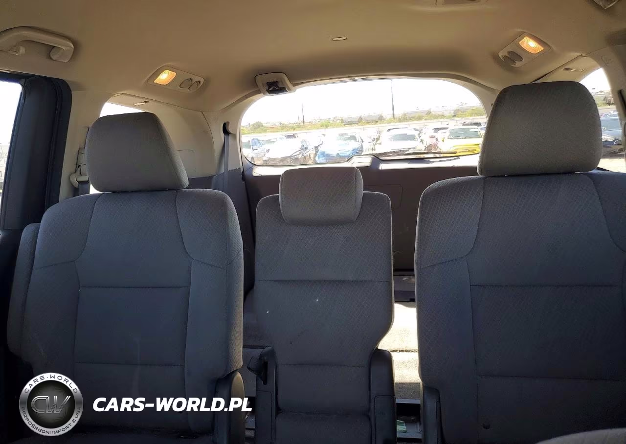 2016 Honda Odyssey Se VIN:5FNRL5H30GB100380 - 10