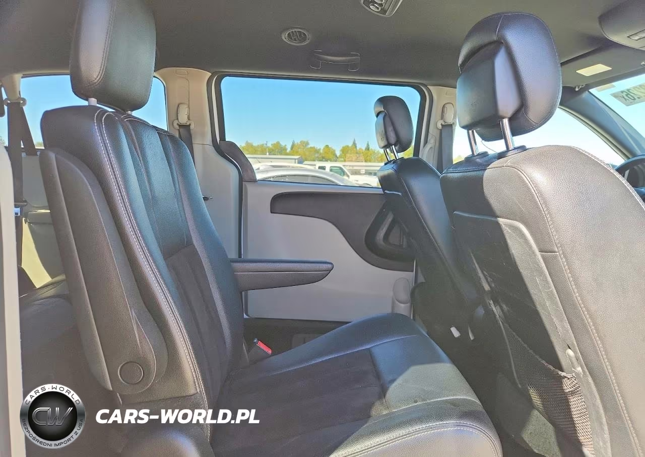 2017 Dodge Grand Caravan Sxt VIN:2C4RDGCG4HR865990 - 11
