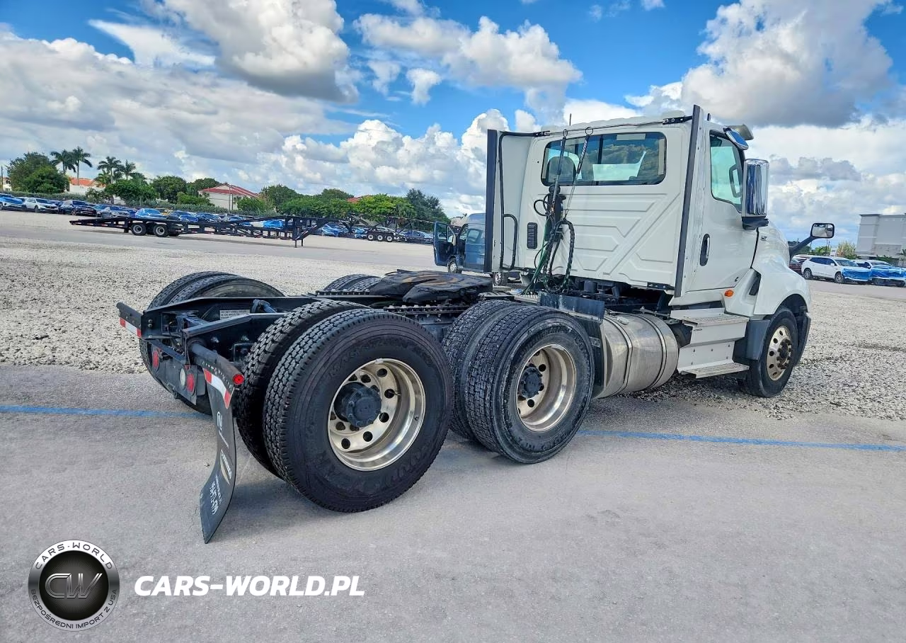 2023 International Lt625 VIN:3HSDZAPR0PN217722 - 3