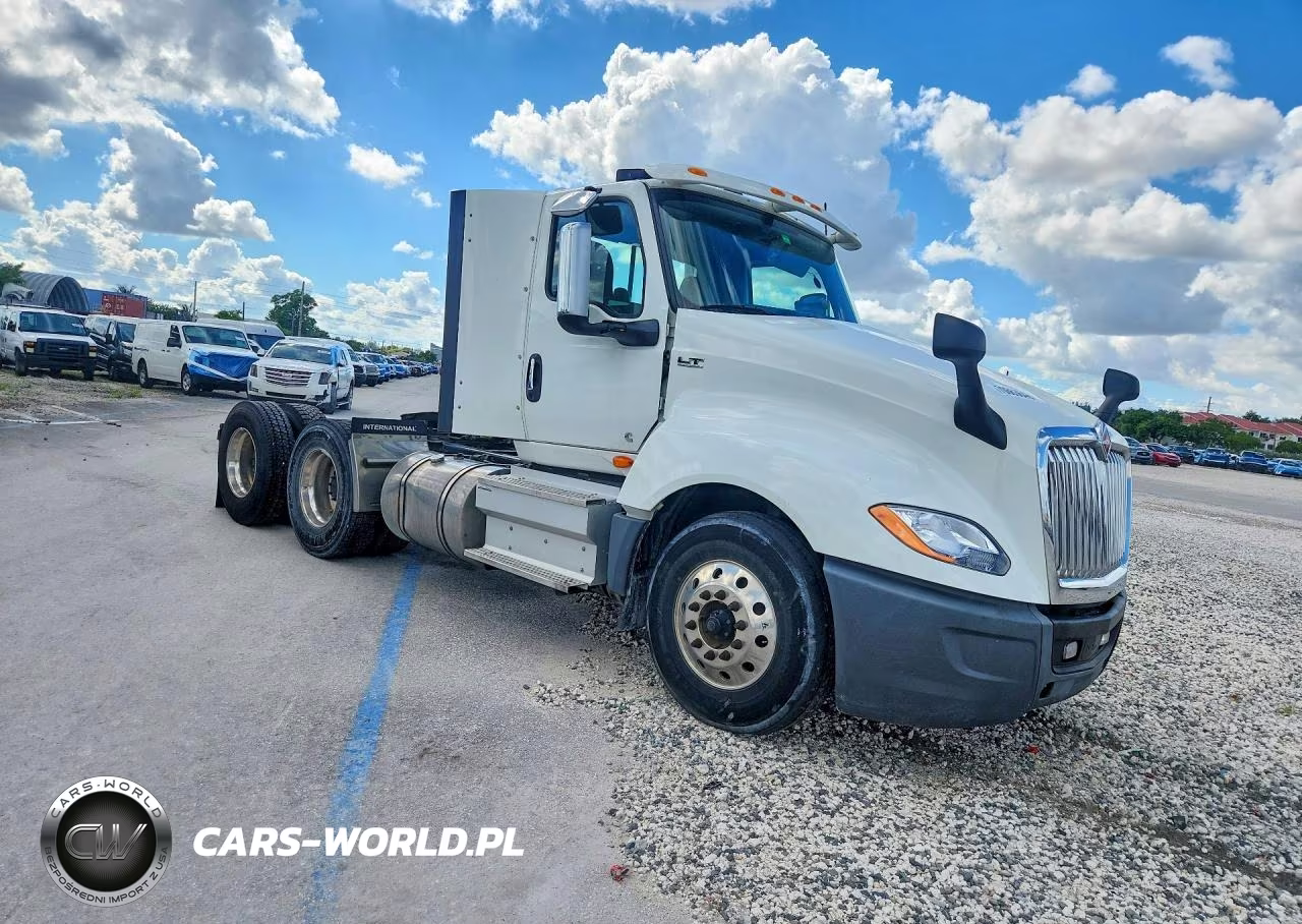 2023 International Lt625 VIN:3HSDZAPR0PN217722 - 4