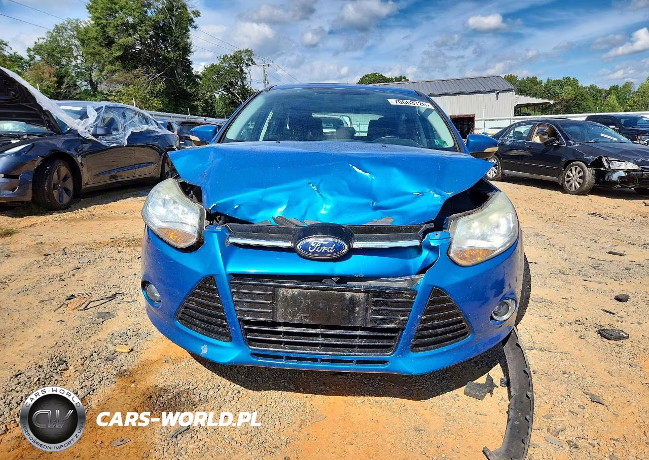 2012 Ford Focus Sel VIN:1FAHP3M27CL282707 - 5