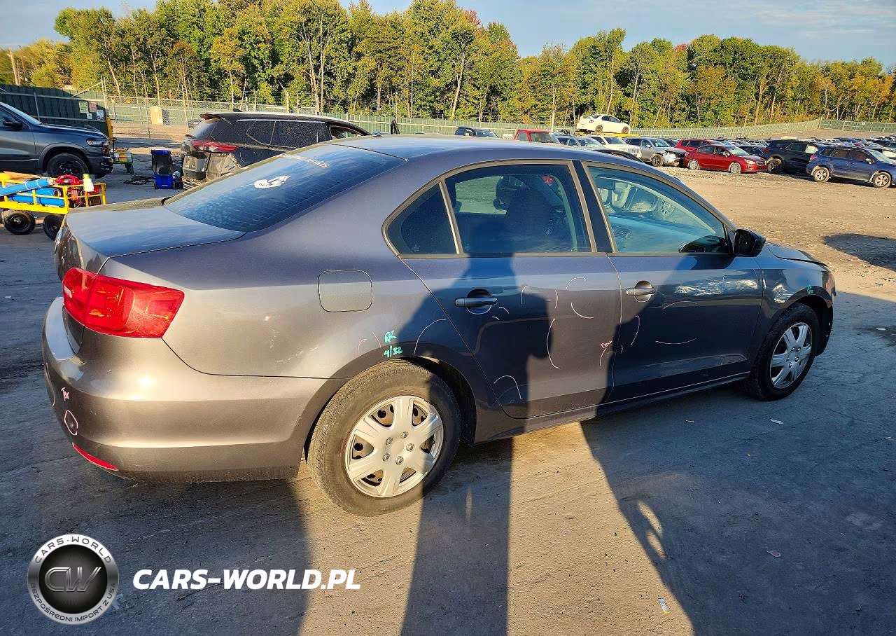 2014 Volkswagen Jetta Base VIN:3VW2K7AJ1EM412187 - 3