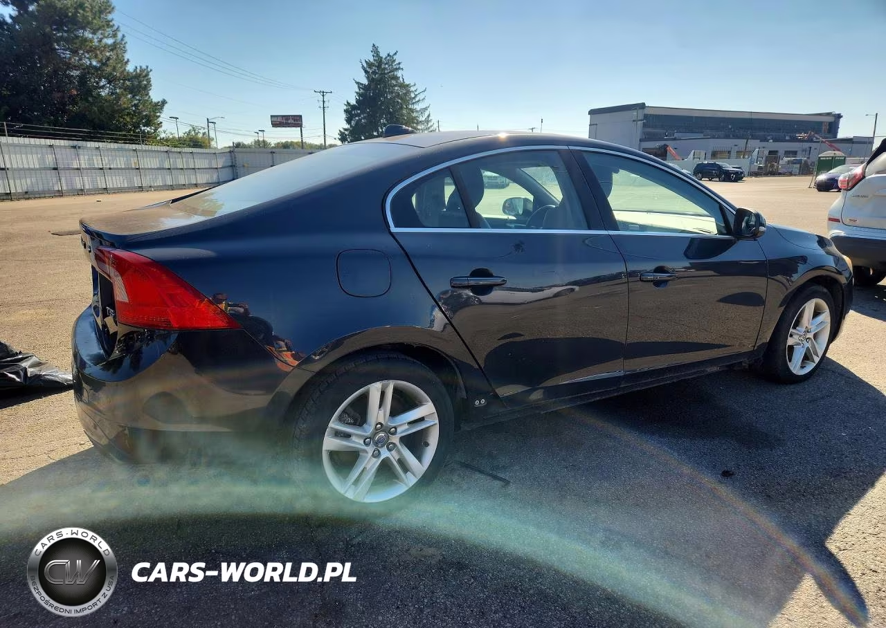 2015 Volvo S60 Premier VIN:YV140MFK4F1345028 - 3