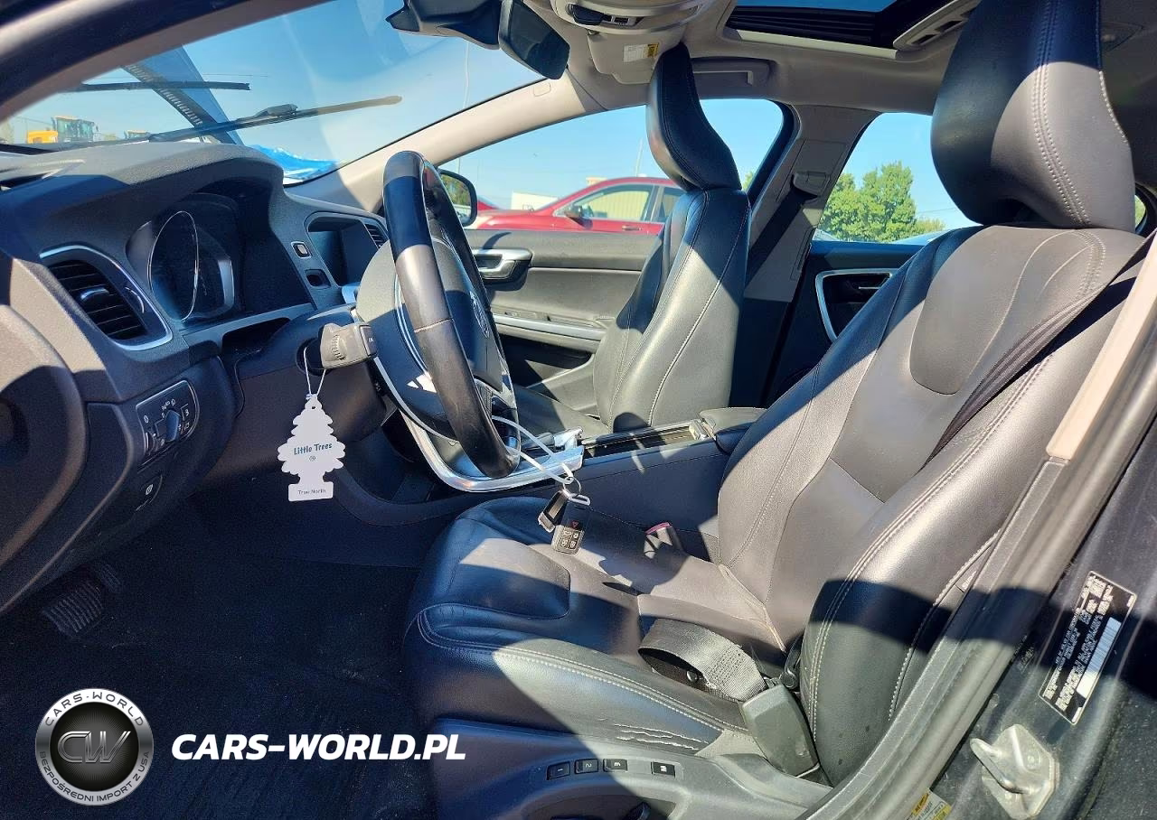 2015 Volvo S60 Premier VIN:YV140MFK4F1345028 - 7