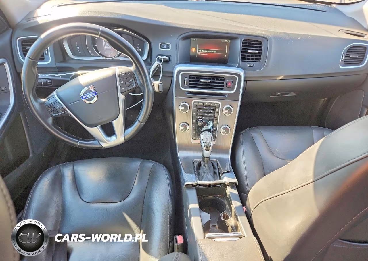 2015 Volvo S60 Premier VIN:YV140MFK4F1345028 - 8
