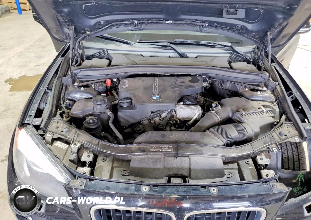 2014 BMW X1 xDrive28I VIN:WBAVL1C58EVY11725 - 12