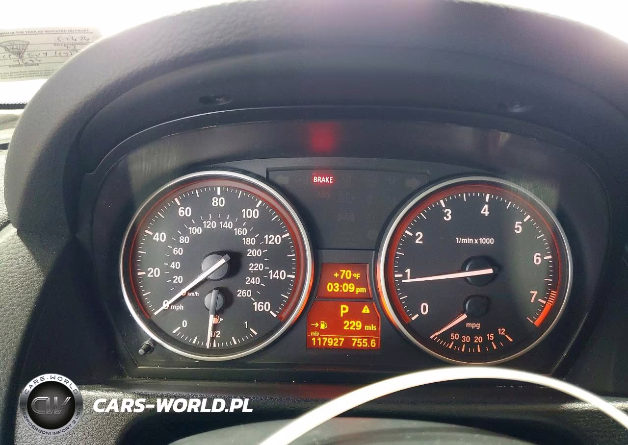 2014 BMW X1 xDrive28I VIN:WBAVL1C58EVY11725 - 9