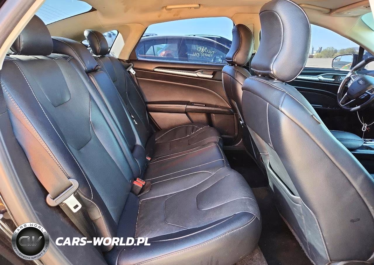 2018 Ford Fusion Titanium-Platinum VIN:3FA6P0D96JR219583 - 10