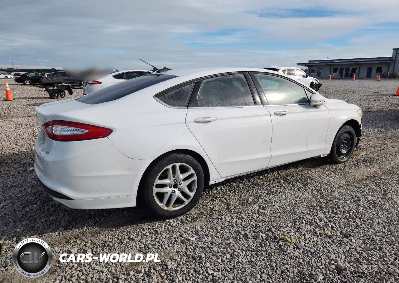 2015 Ford Fusion Se VIN:1FA6P0H78F5104289 - 3