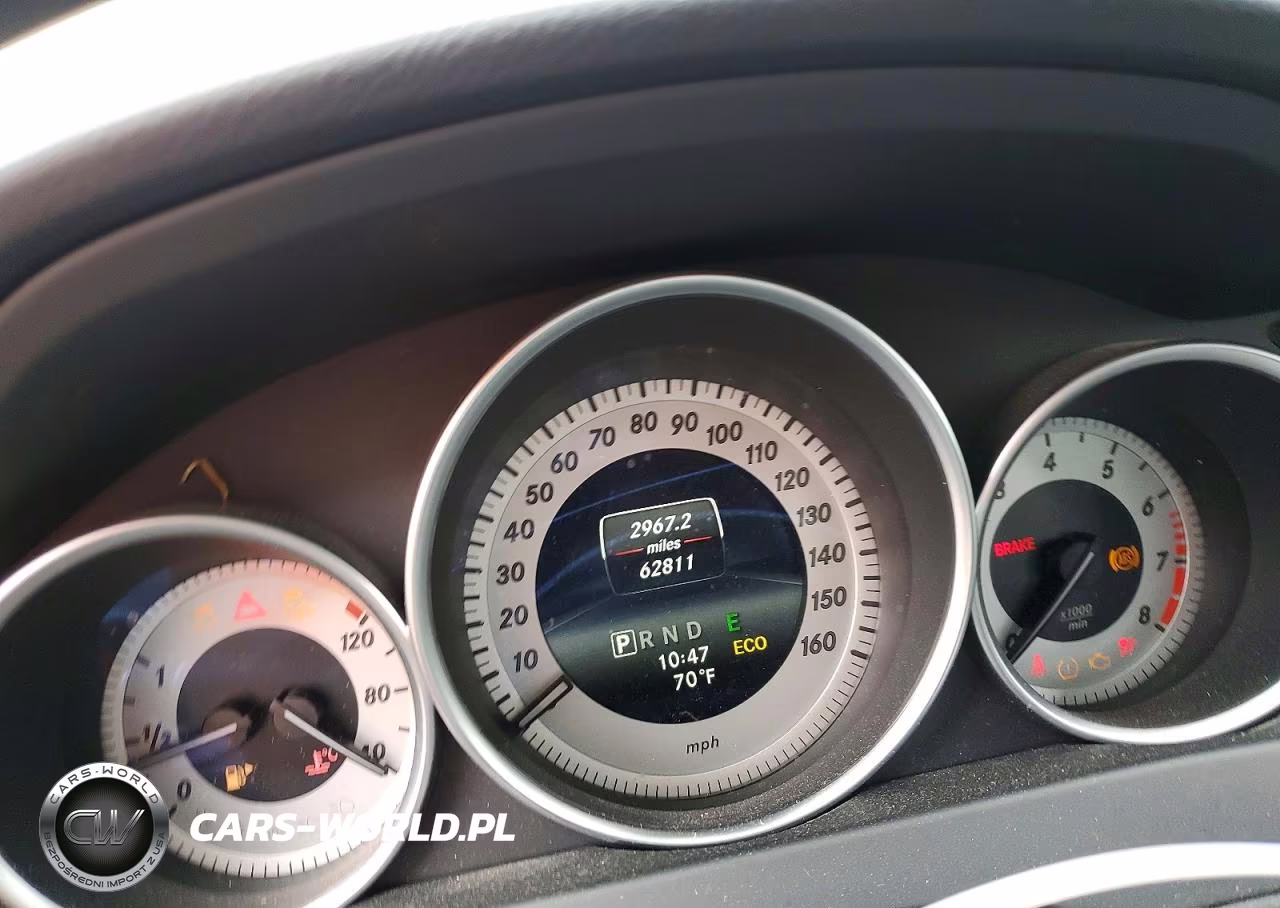 2014 Mercedes-Benz C 300 4Matic VIN:WDDGF8AB4EG256920 - 9