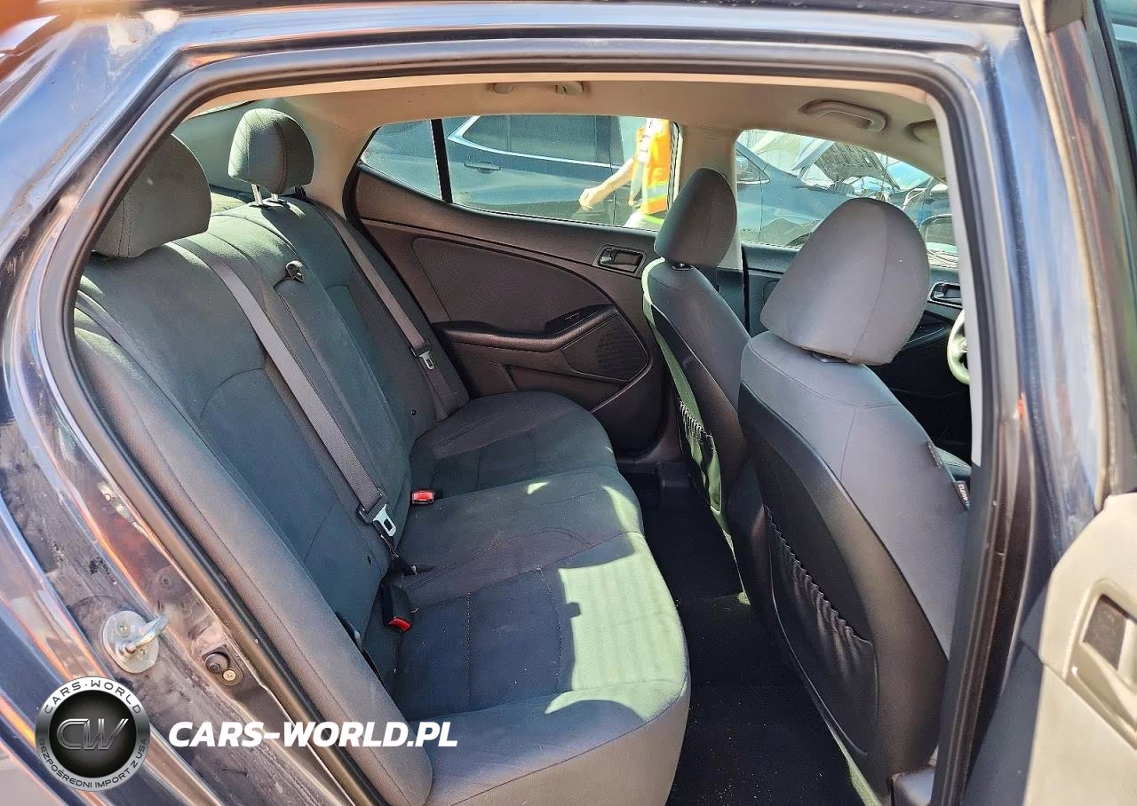 2015 Kia Optima Lx VIN:KNAGM4A7XF5601544 - 10