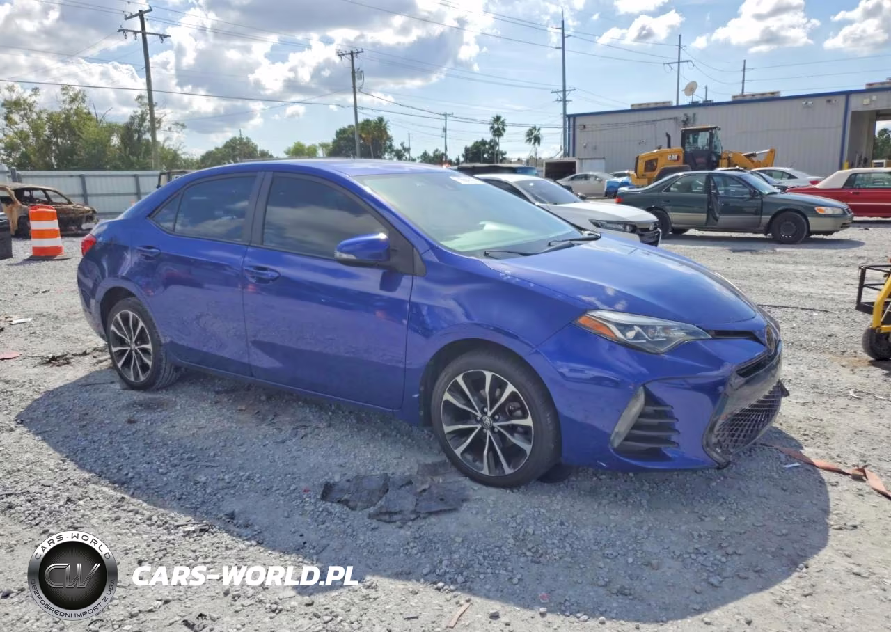 2018 Toyota Corolla Se VIN:2T1BURHE5JC039725 - 4