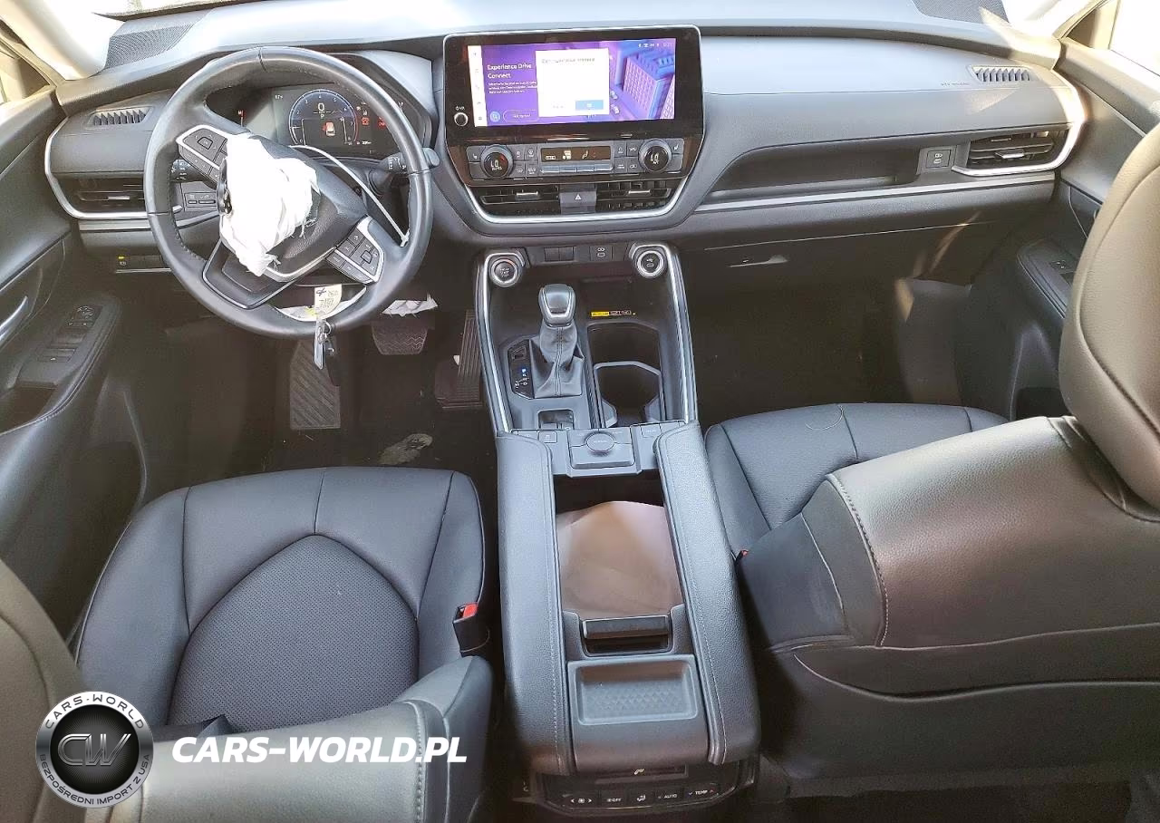 2025 Toyota Grand Highlander Xle VIN:5TDAAAA51SS022901 - 8
