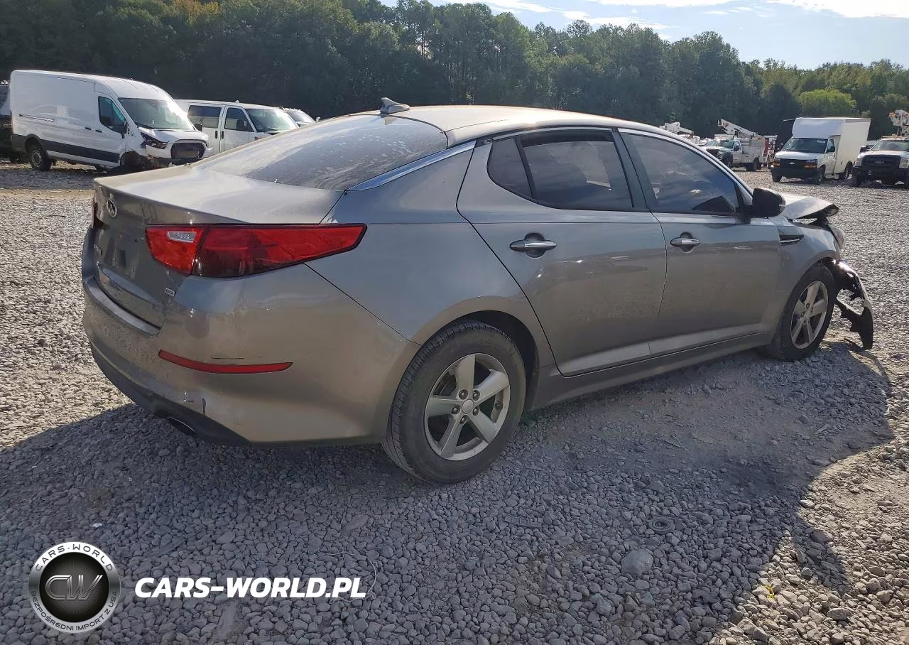 2015 Kia Optima Lx VIN:5XXGM4A78FG409411 - 3