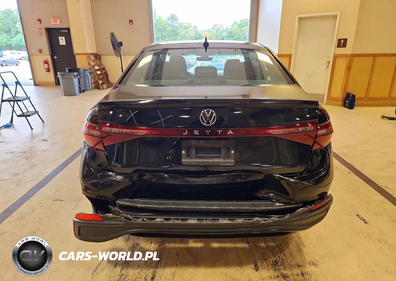 2025 Volkswagen Jetta S VIN:3VW5X7BU2SM071420 - 6
