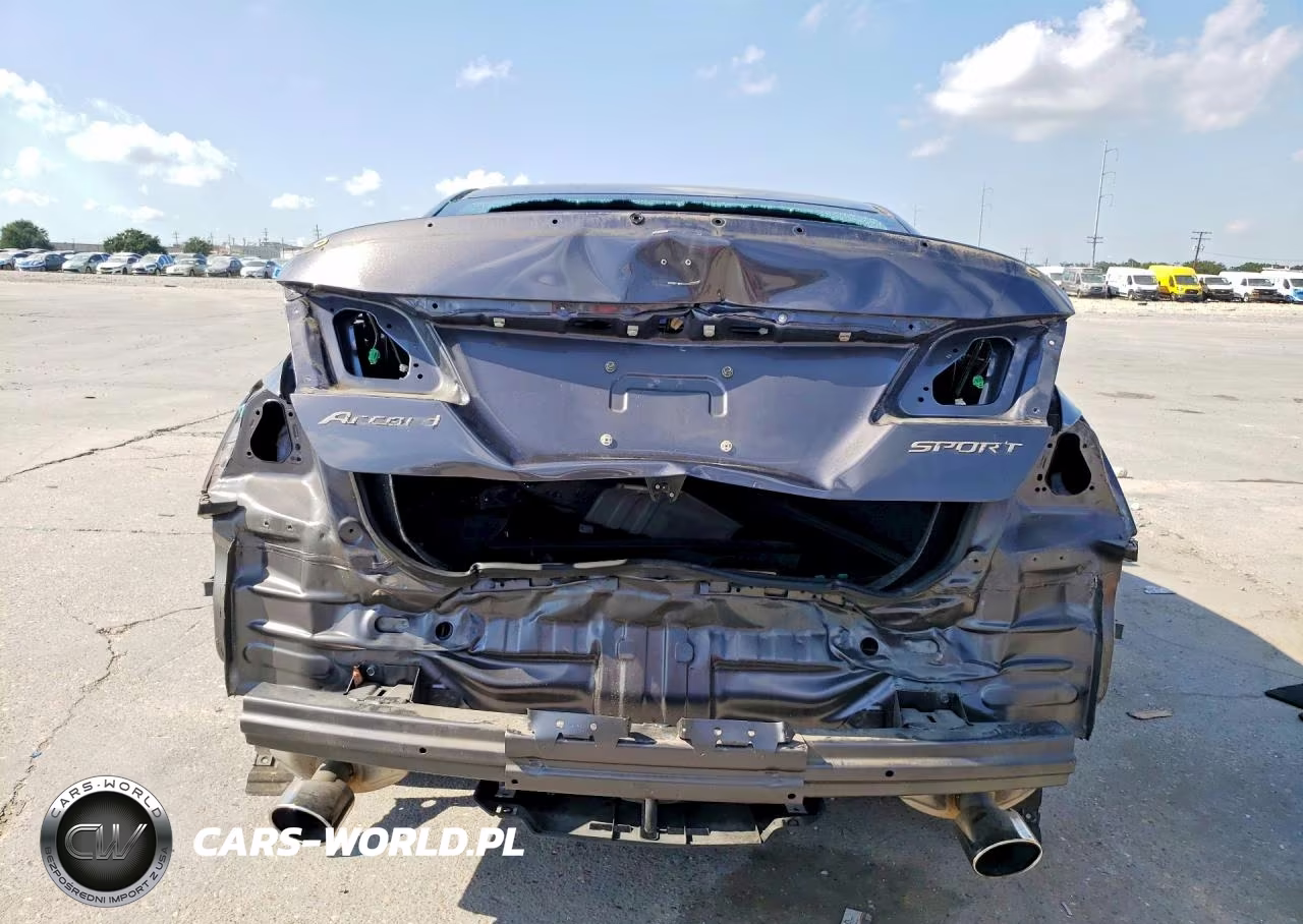 2017 Honda Accord VIN:1HGCR2F59HA159382 - 6