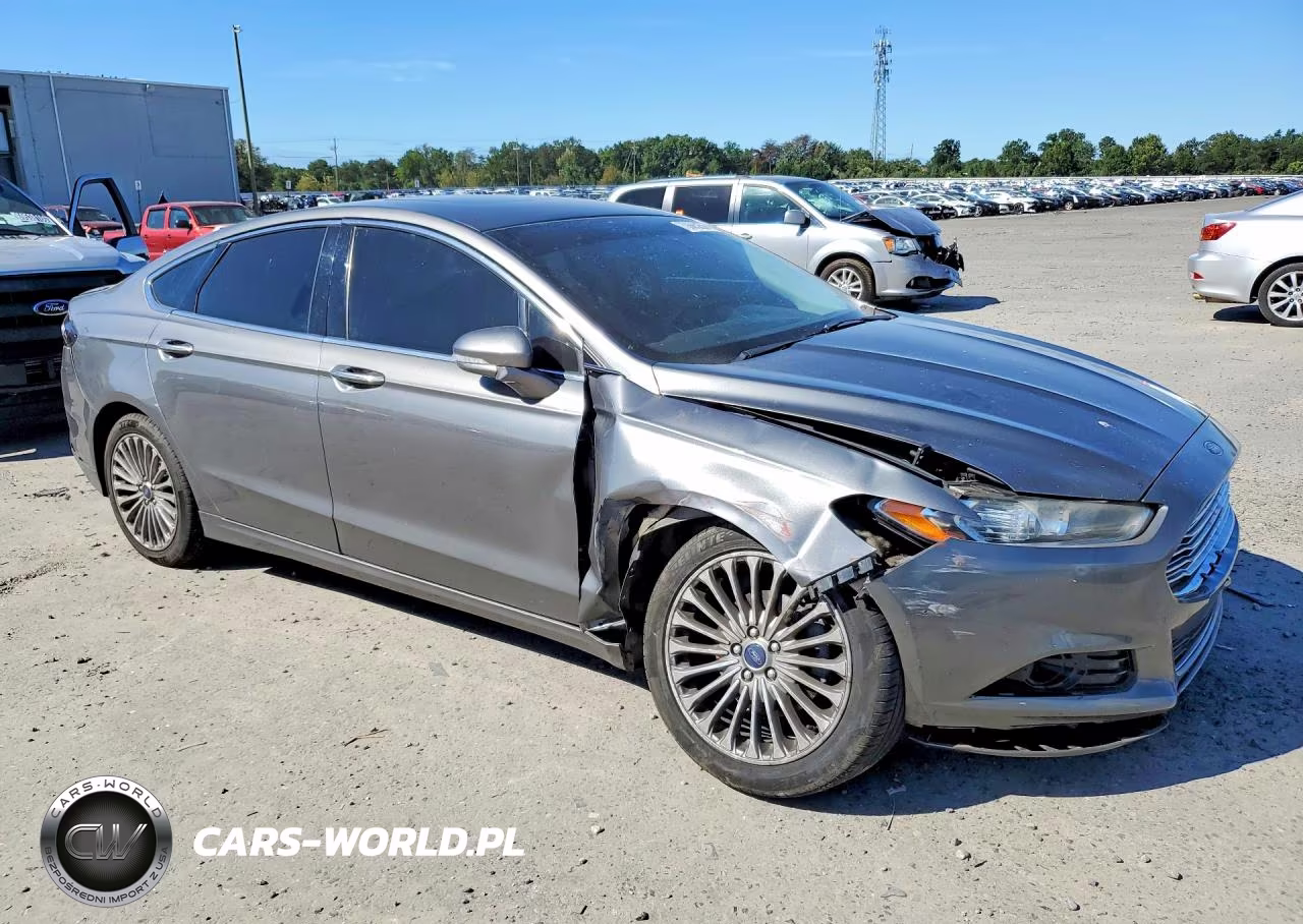 2013 Ford Fusion Titanium VIN:3FA6P0K90DR117994 - 4