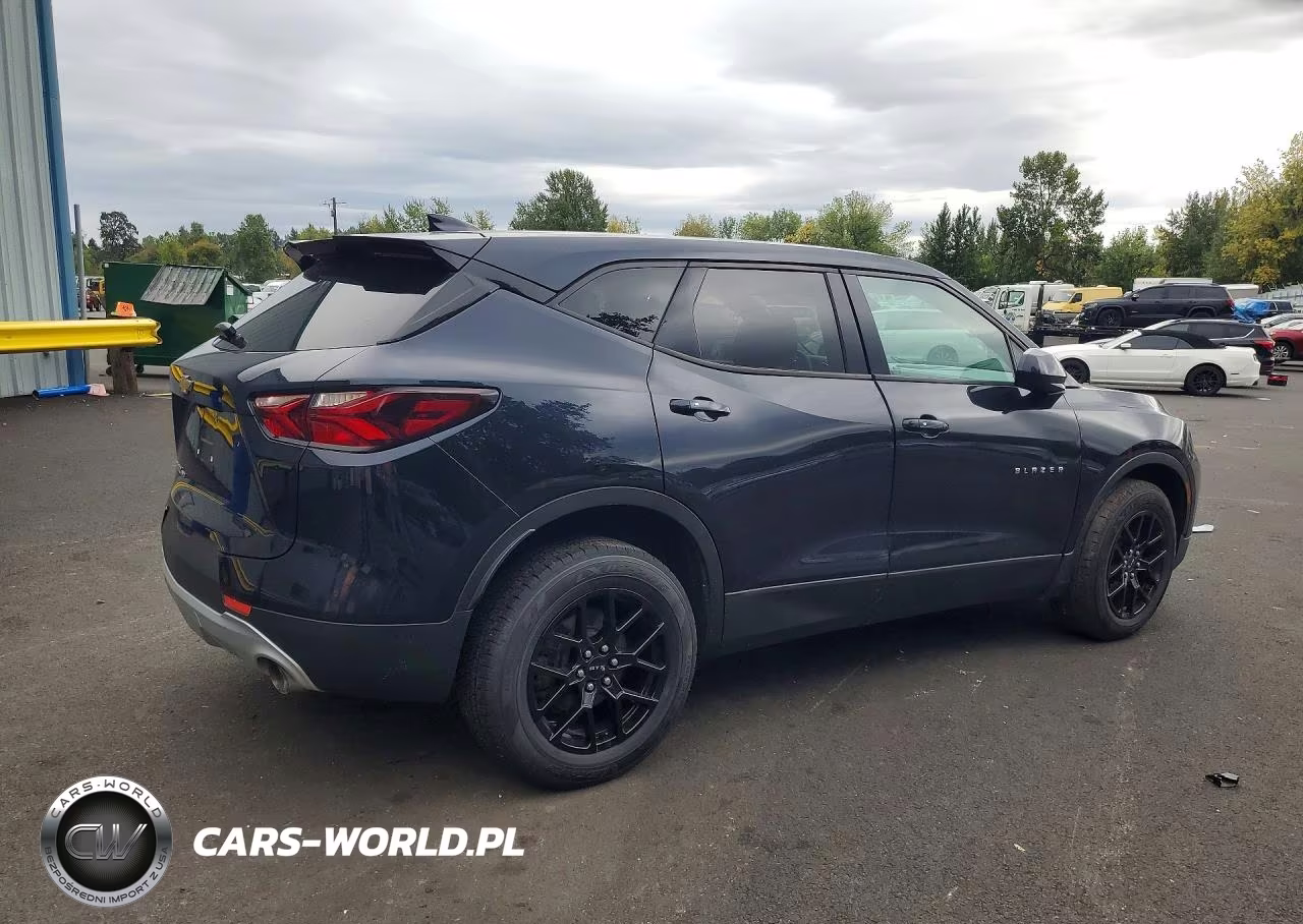 2020 Chevrolet Blazer 2Lt VIN:3GNKBHRS0LS560966 - 3