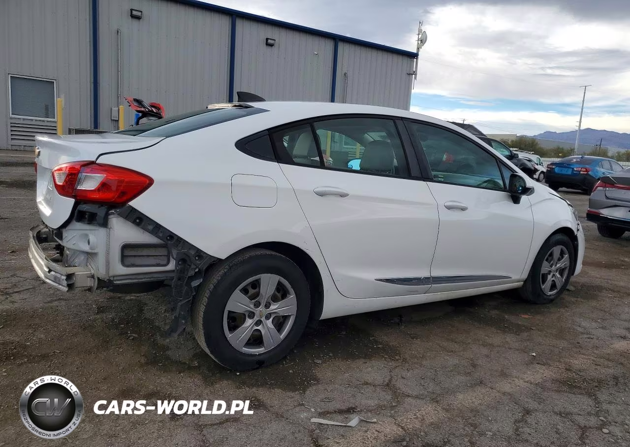 2018 Chevrolet Cruze Ls VIN:1G1BC5SM0J7223606 - 3