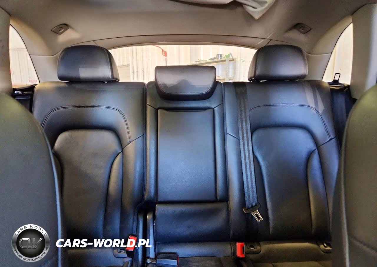 2012 Audi Q5 Premium Plus VIN:WA1DKAFP5CA045210 - 10