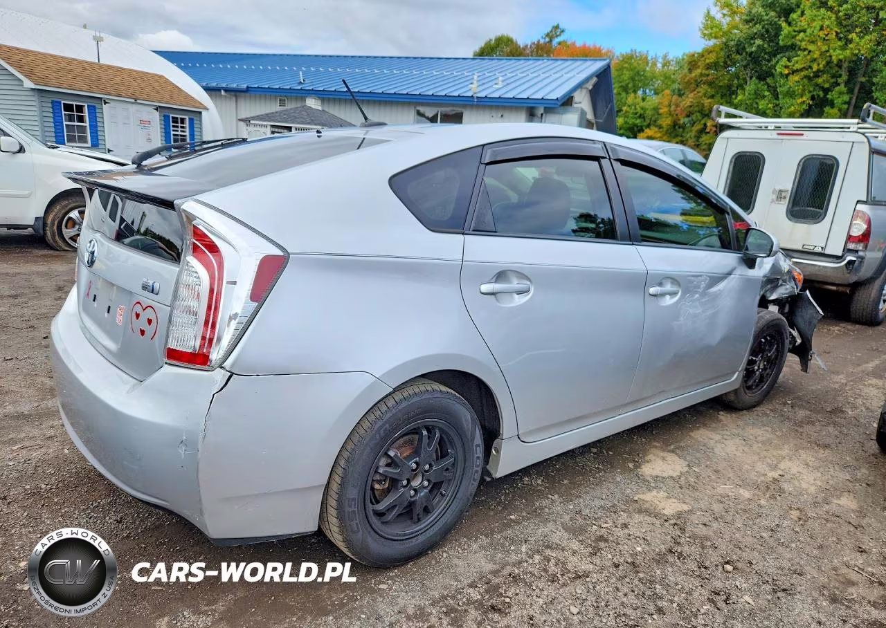 2012 Toyota Prius Three VIN:JTDKN3DU0C5458959 - 3