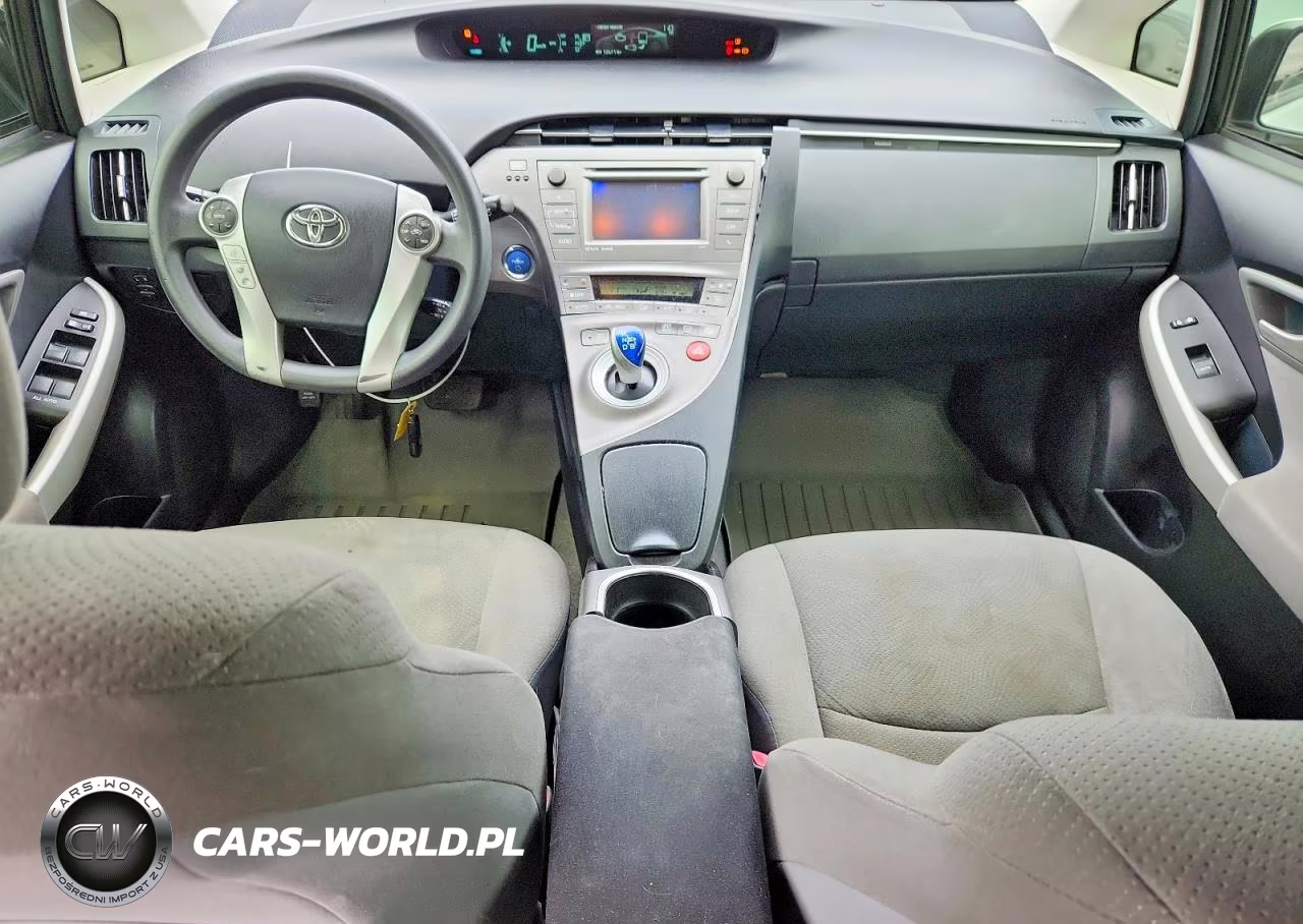 2012 Toyota Prius Three VIN:JTDKN3DU0C5458959 - 8