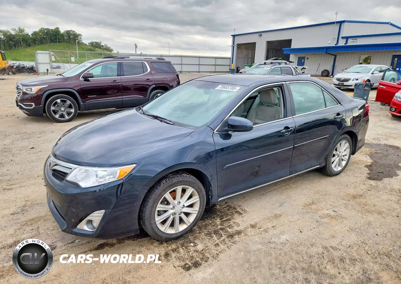 2012 Toyota Camry Hybrid