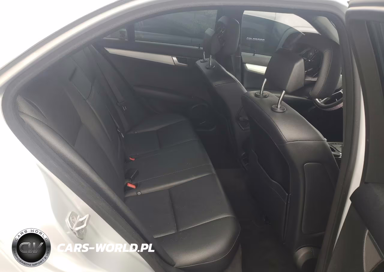 2013 Mercedes-Benz C 250 VIN:WDDGF4HBXDA838861 - 10
