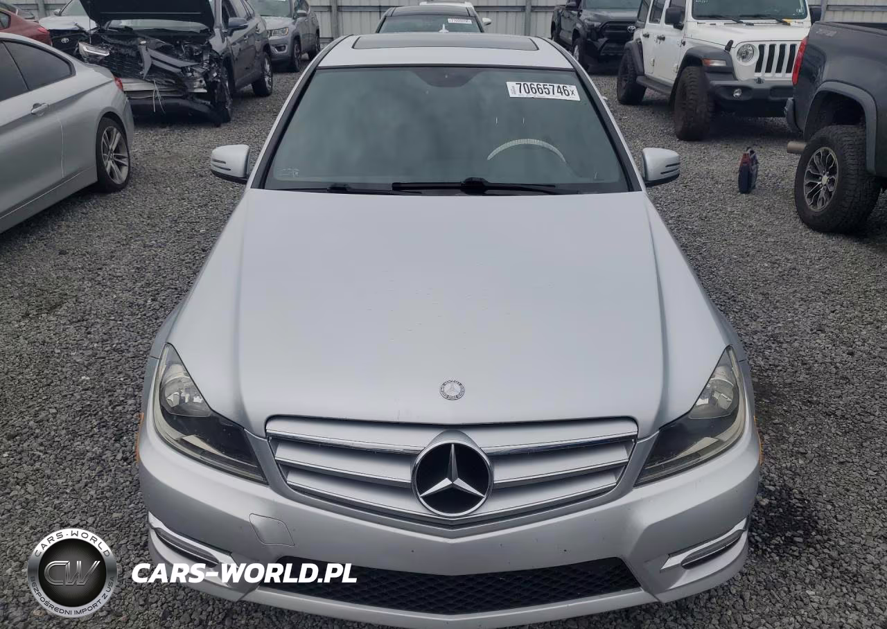 2013 Mercedes-Benz C 250 VIN:WDDGF4HBXDA838861 - 5