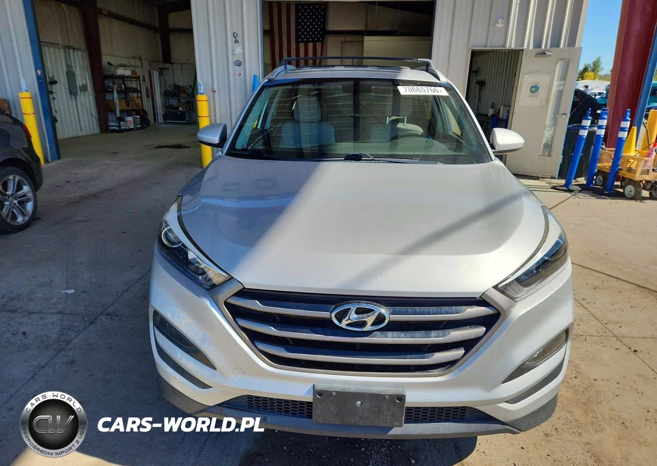 2016 Hyundai Tucson Limited VIN:KM8J3CA41GU130883 - 5
