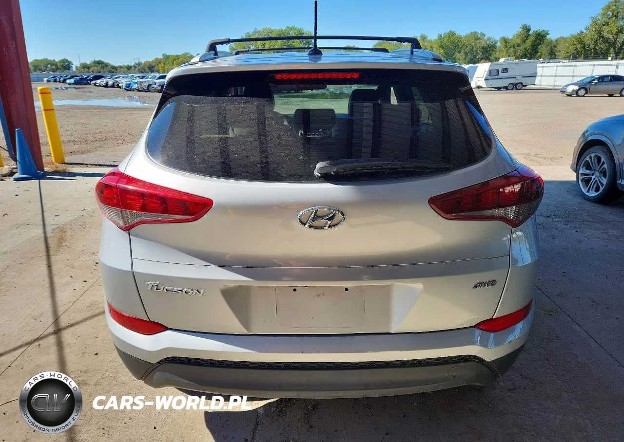 2016 Hyundai Tucson Limited VIN:KM8J3CA41GU130883 - 6