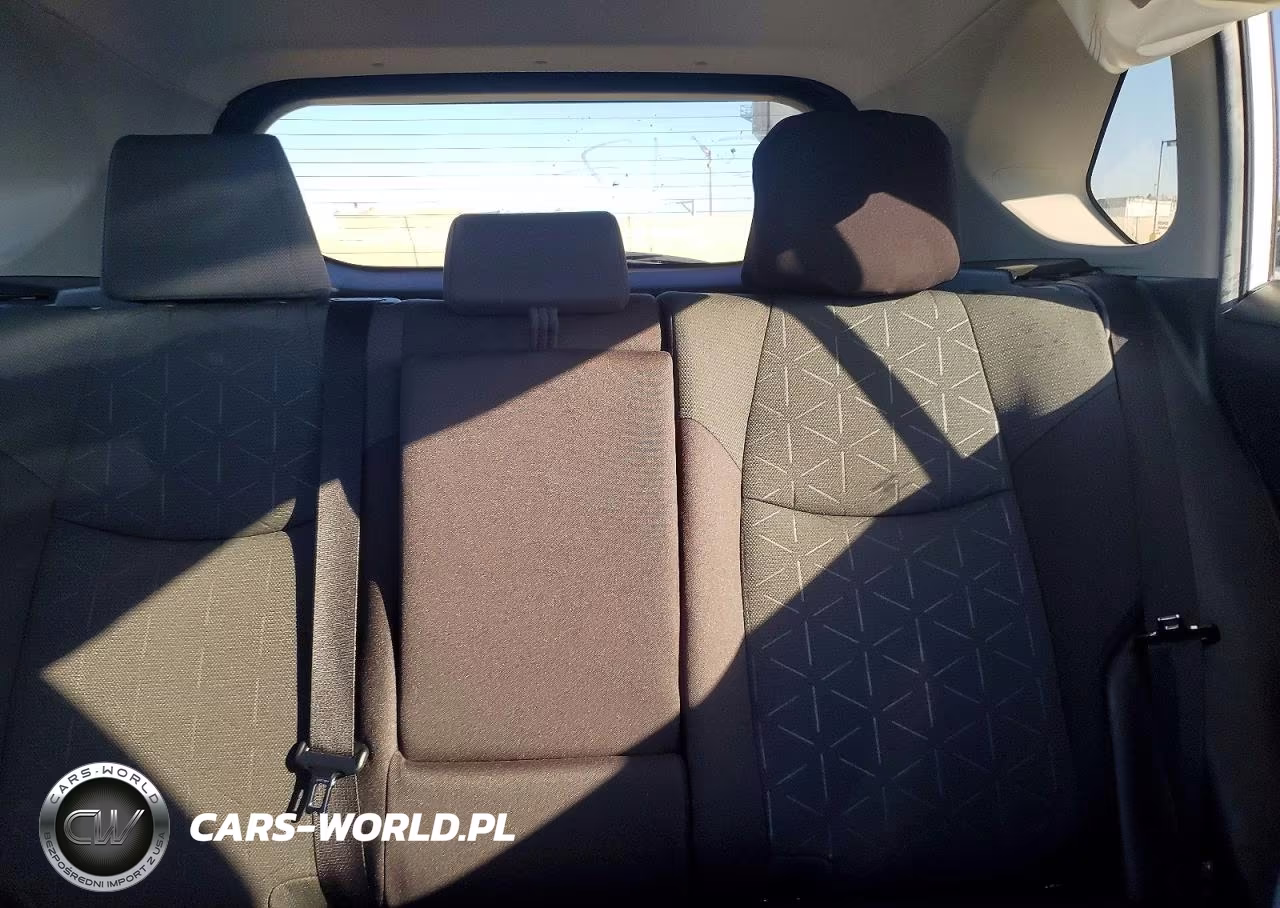 2023 Toyota Rav4 Hybrid Xle VIN:4T3RWRFV5PU092547 - 10