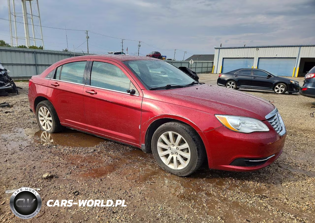 2013 Chrysler 200 Touring VIN:1C3CCBBB9DN679309 - 4