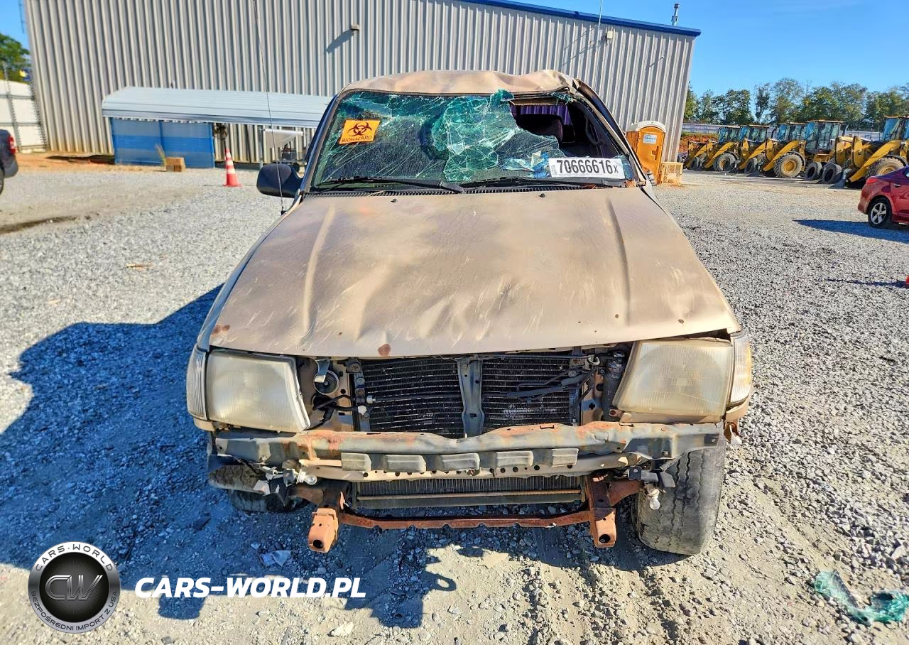 2000 Toyota Tacoma Prerunner VIN:4TANM92N7YZ650129 - 5