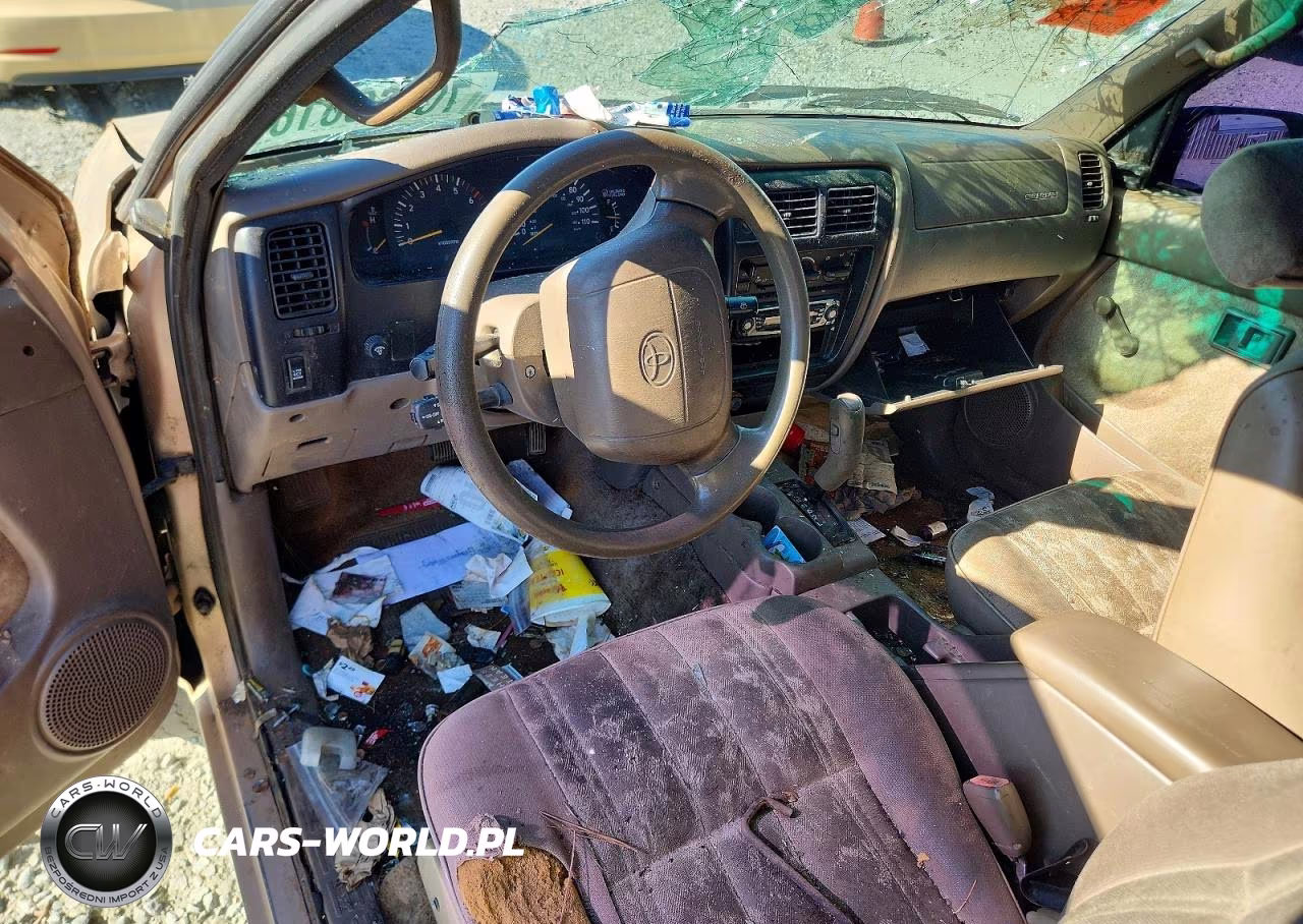 2000 Toyota Tacoma Prerunner VIN:4TANM92N7YZ650129 - 8