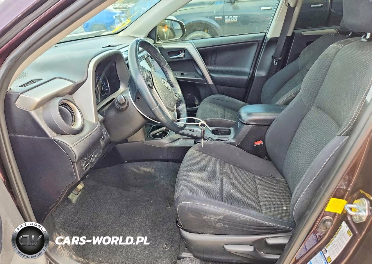 2017 Toyota Rav4 Xle VIN:2T3RFREV9HW582511 - 7