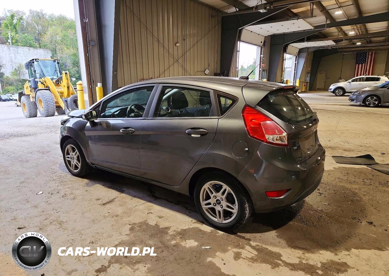 2018 Ford Fiesta Se VIN:3FADP4EJ4JM123438 - 2