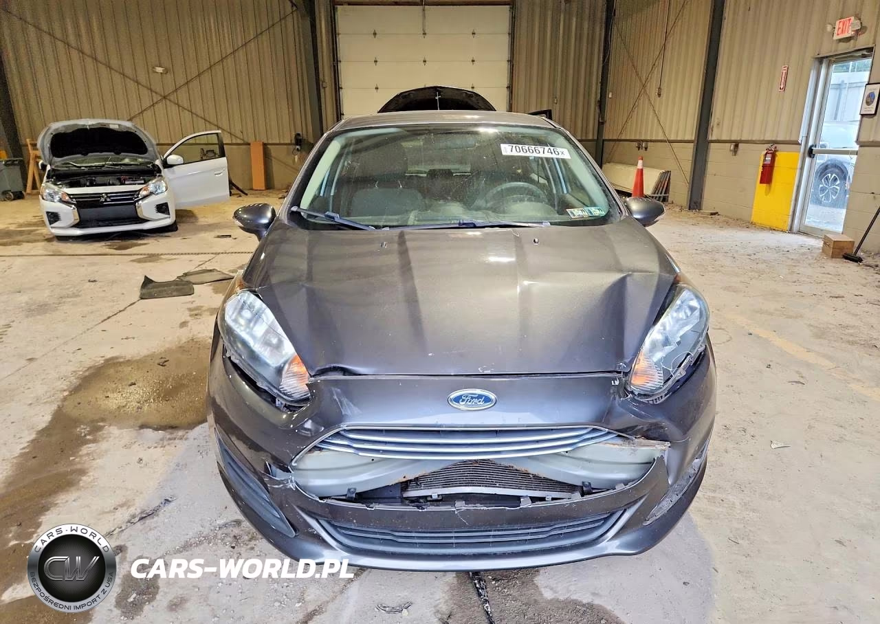 2018 Ford Fiesta Se VIN:3FADP4EJ4JM123438 - 5