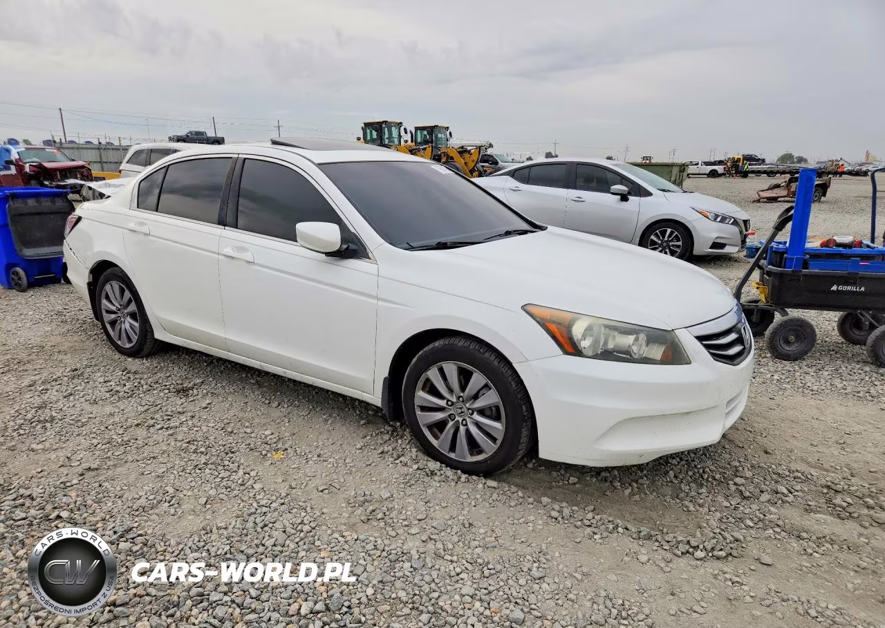 2011 Honda Accord Exl VIN:1HGCP2F86BA050790 - 4