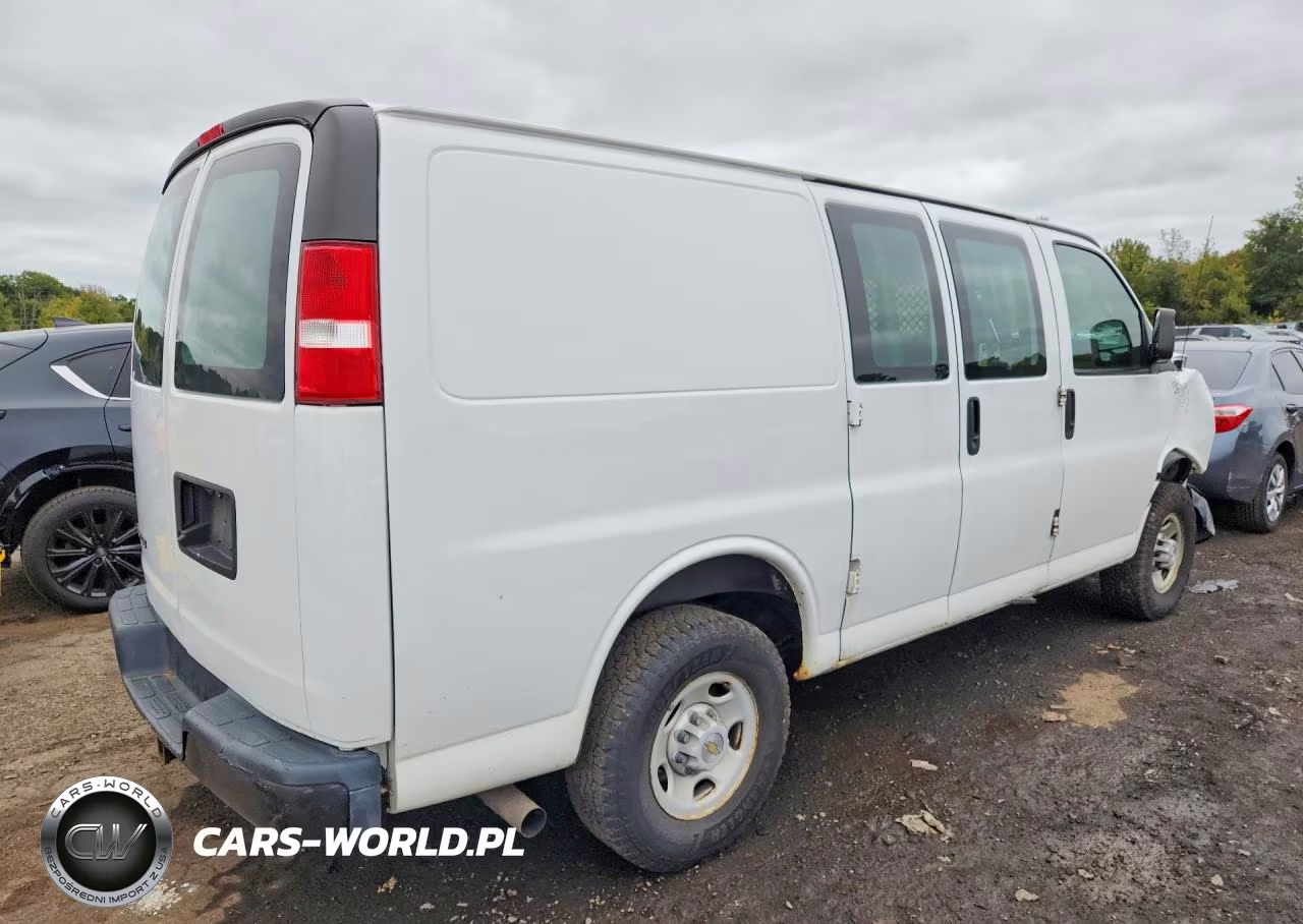 2019 Chevrolet Express G3500 VIN:1GCZGGFP8K1174069 - 3