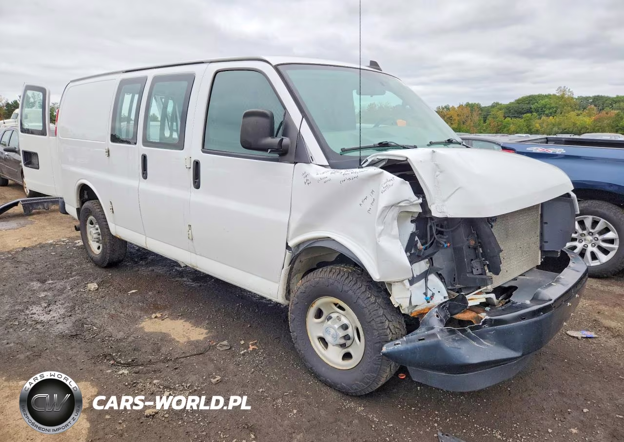 2019 Chevrolet Express G3500 VIN:1GCZGGFP8K1174069 - 4