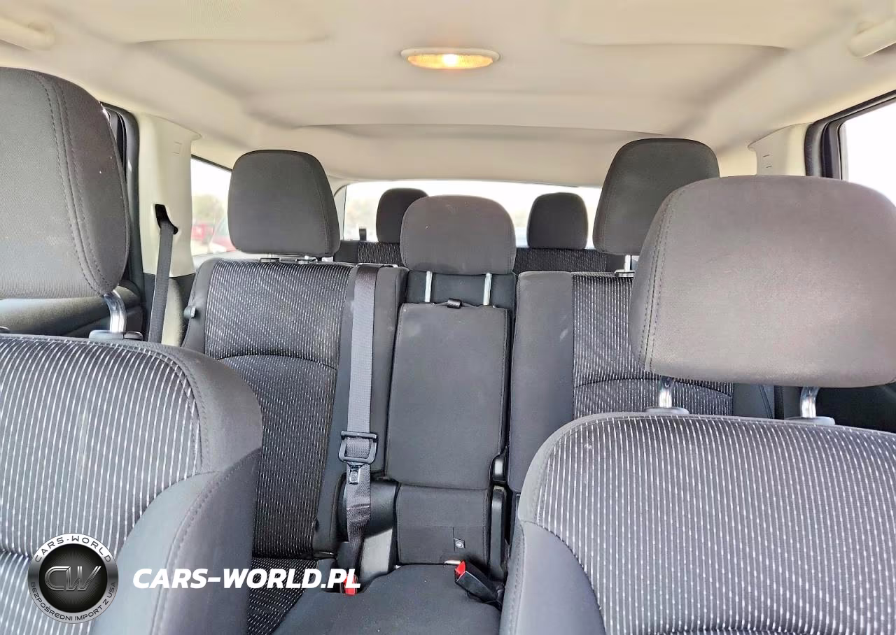 2018 Dodge Journey Se VIN:3C4PDCAB3JT310975 - 10