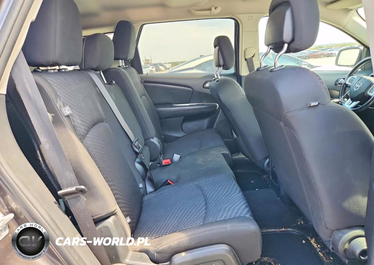 2018 Dodge Journey Se VIN:3C4PDCAB3JT310975 - 11