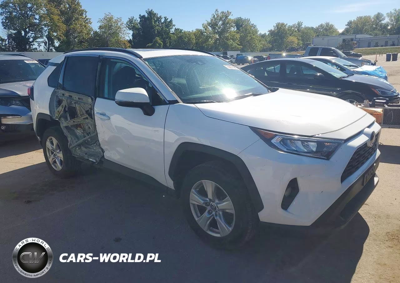 2021 Toyota Rav4 Xle VIN:2T3P1RFV9MC173778 - 4