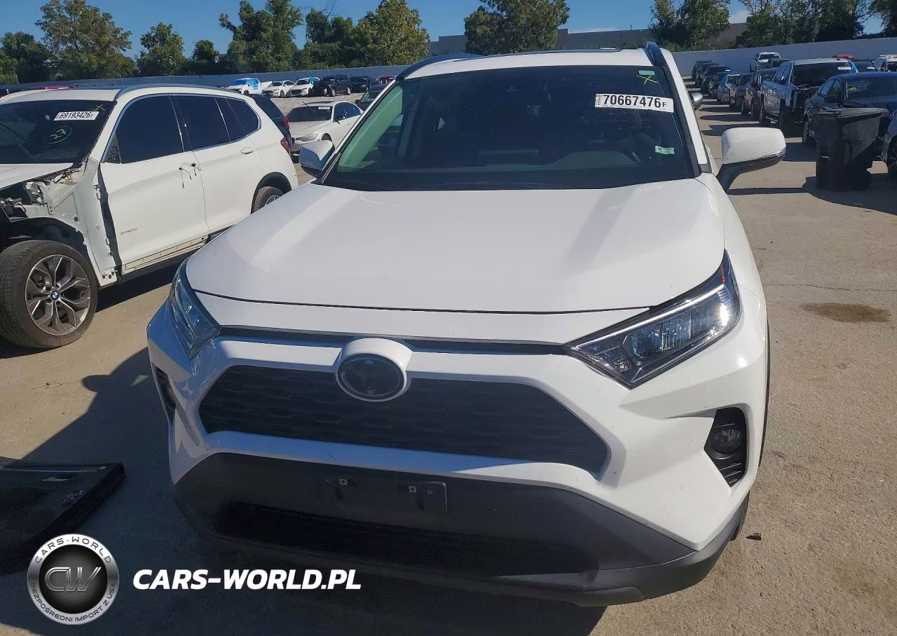 2021 Toyota Rav4 Xle VIN:2T3P1RFV9MC173778 - 5