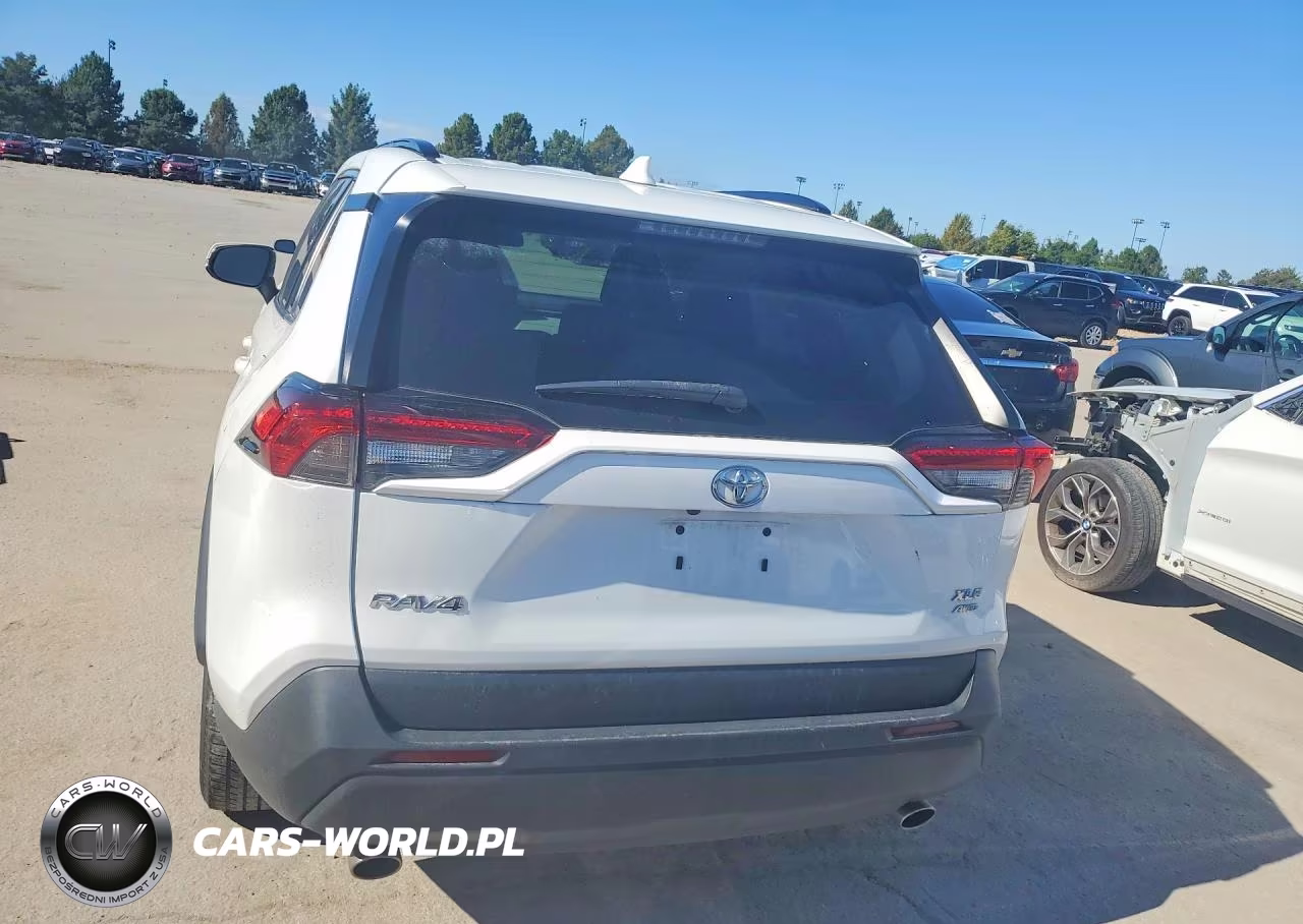 2021 Toyota Rav4 Xle VIN:2T3P1RFV9MC173778 - 6